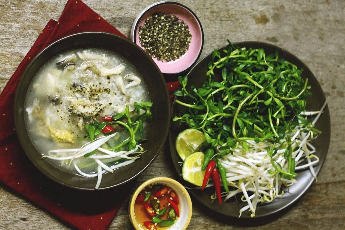 Thử ngay món cháo cá lóc đậm đà từ vùng đất Sóc Trăng